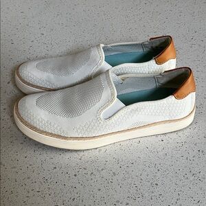 Dr. Scholl's White/Cream Slip-On Loafers w/tan accents